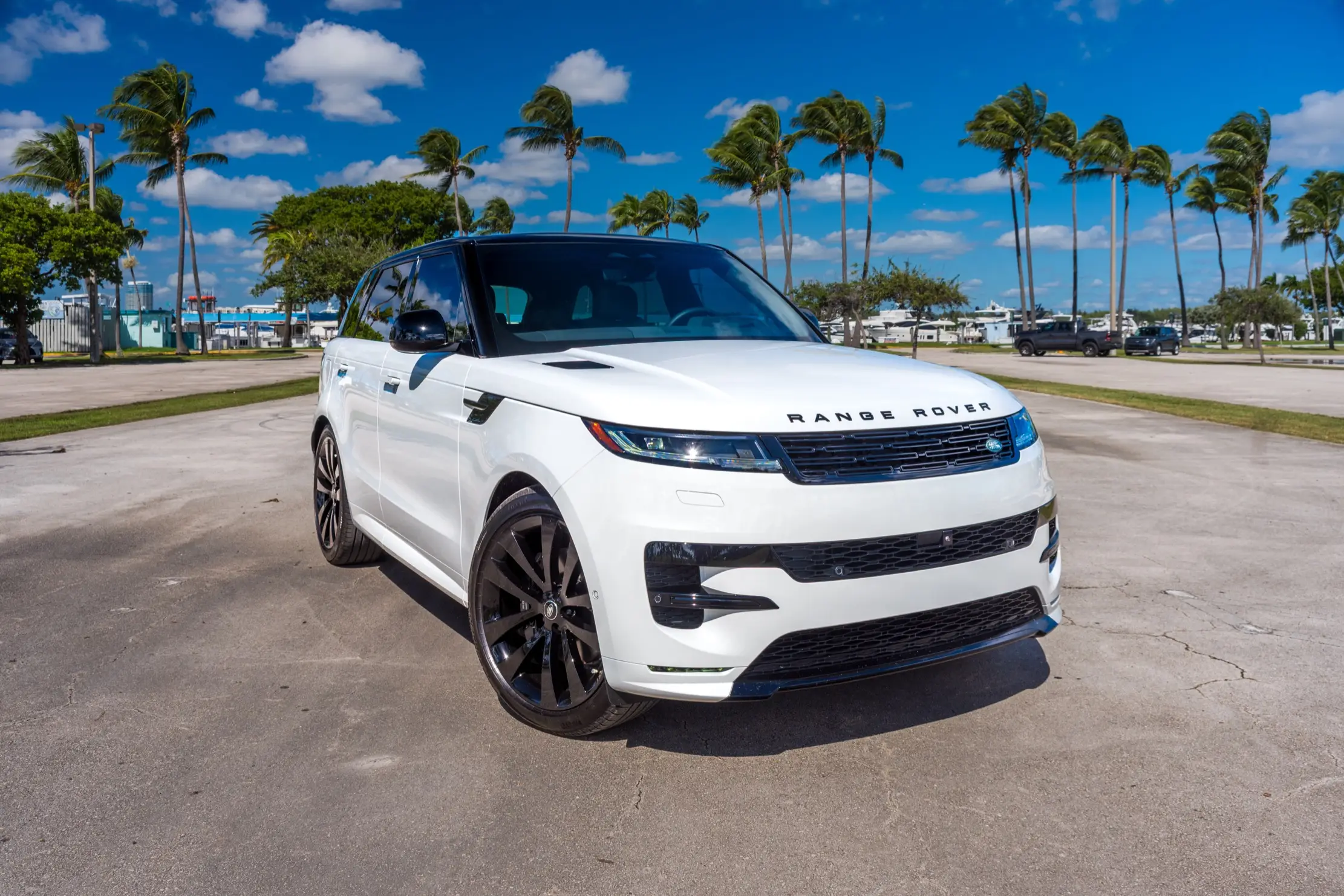 Ranger Rover Sport P400 Dynamic SE – White