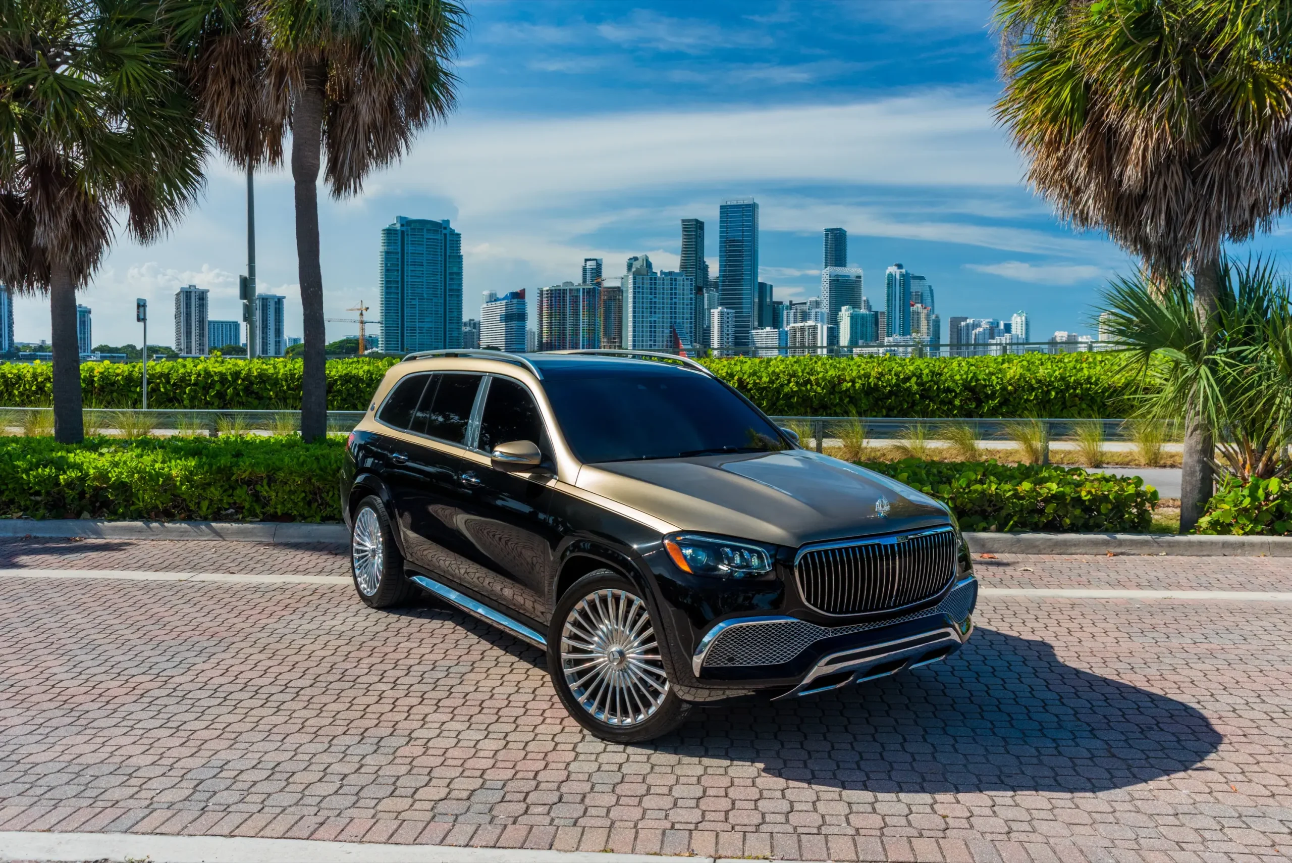 Mercedes Benz Maybach GLS600 – Champagne Black
