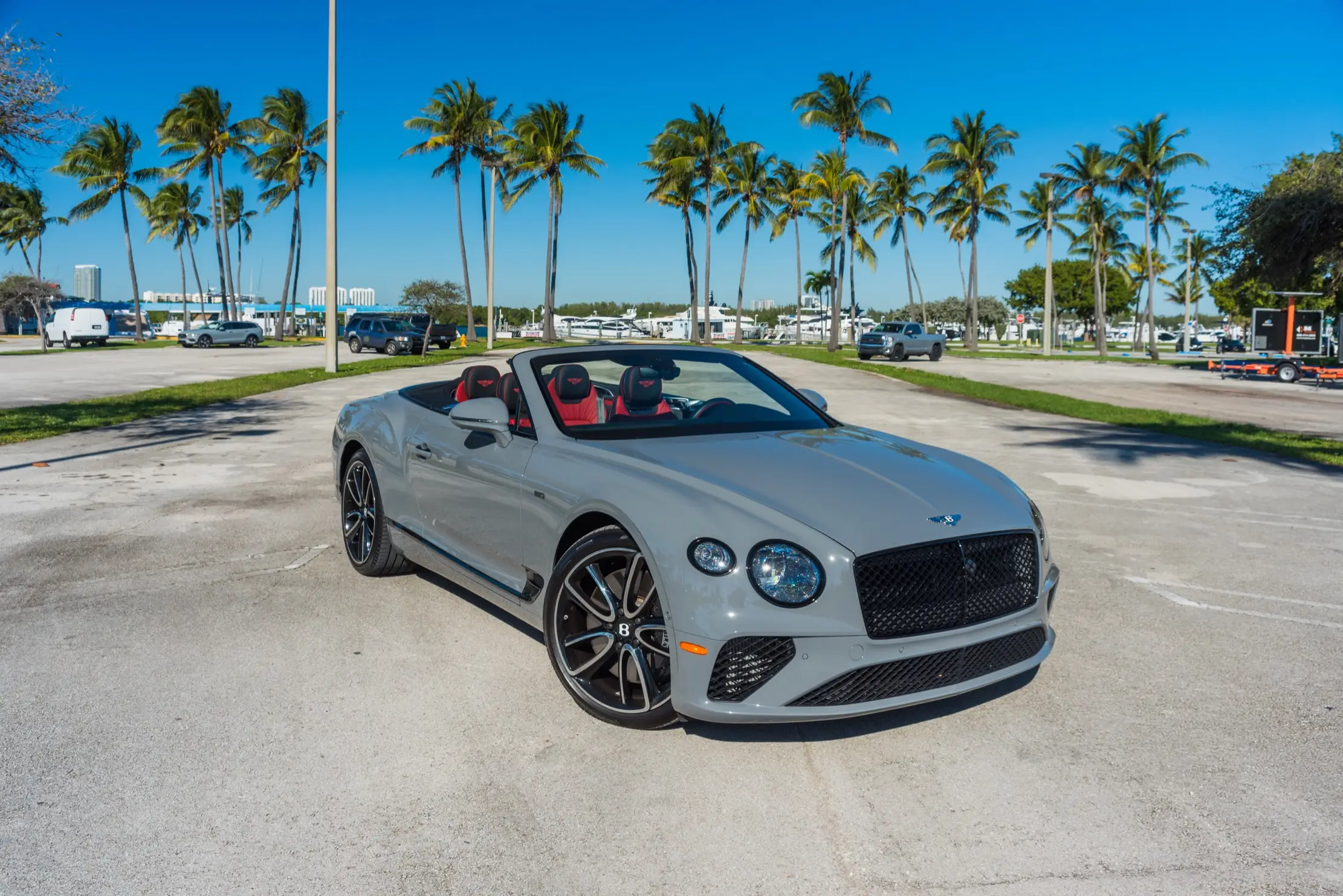 Bentley Continental GTC – Grey